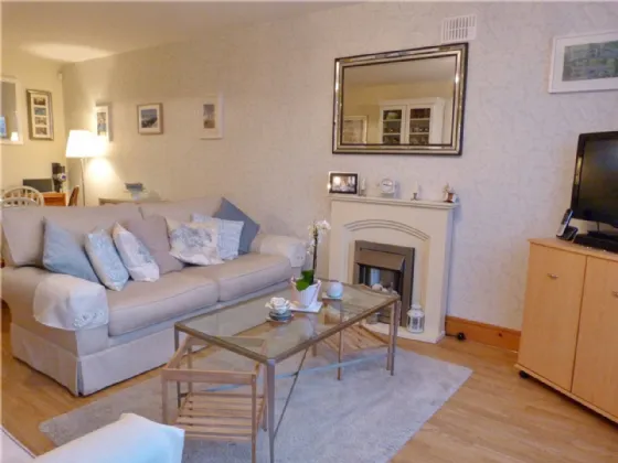 Photo of 81 Knockmaree, Chapelizod, Dublin 20, D20 F157