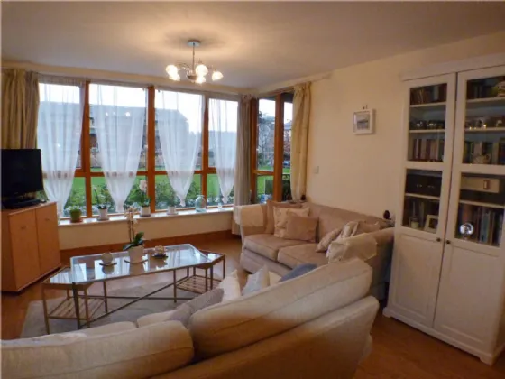 Photo of 81 Knockmaree, Chapelizod, Dublin 20, D20 F157