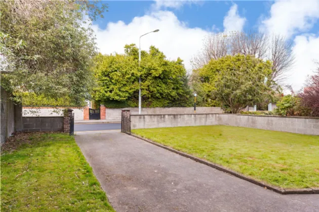 Photo of 47 Sandymount Avenue, Sandymount, Dublin 4, D04 RX46