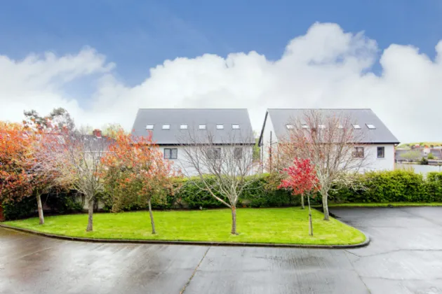 Photo of 6 Poddle Green, Kimmage, Dublin 12, D12 N2D0