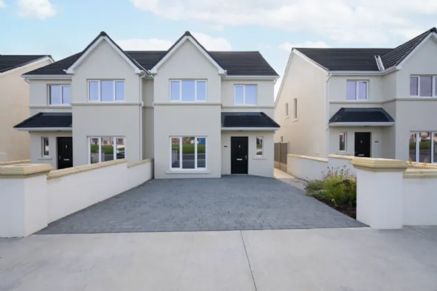 Photo of Four Bed Semi-Detached, Clonmore, Ballyviniter, Mallow, Cork