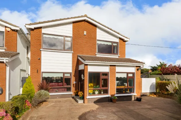 Photo of 28 Cabinteely Crescent, Cabinteely, Dublin 18, D18YH24