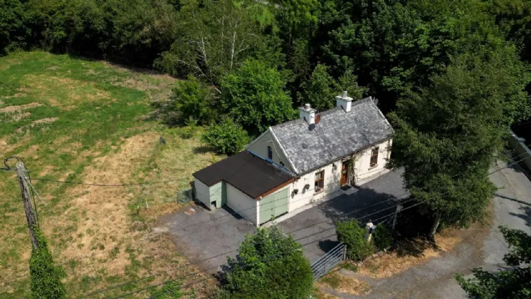 Photo of Brook Cottage, Dreelingstown, Rathmoyle, Co Kilkenny, R95 E0X5