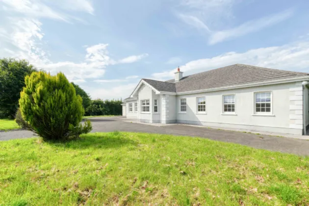 Photo of Chickamauga,, Tinnahinch, Rosenallis, Co. Laois, R32T622