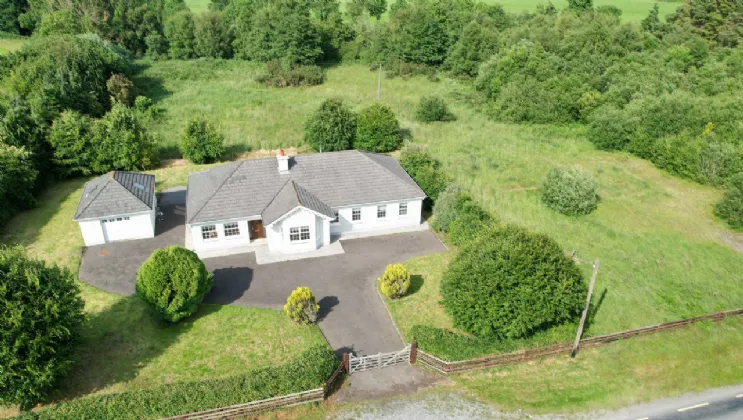 Photo of Chickamauga,, Tinnahinch, Rosenallis, Co. Laois, R32T622