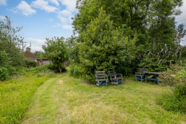 Photo of Chimney Pot, Ballinasillogue, Ballycanew, Gorey, Co. Wexford, Y25RP02