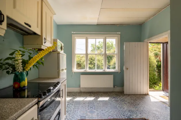 Photo of Chimney Pot, Ballinasillogue, Ballycanew, Gorey, Co. Wexford, Y25RP02