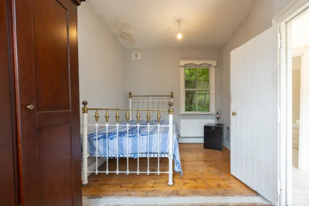 Photo of Chimney Pot, Ballinasillogue, Ballycanew, Gorey, Co. Wexford, Y25RP02