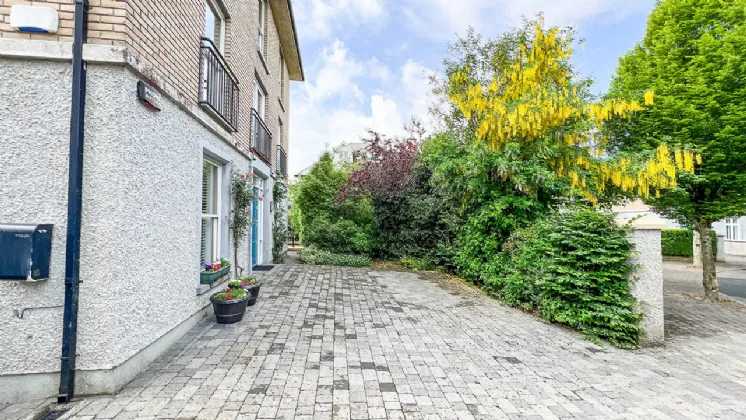 Photo of 15 College Square, College Road, Kilkenny, R95 E2Y0