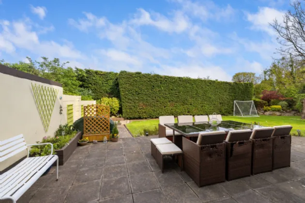 Photo of 44 Dorney Court, Shankill, Dublin 18, D18 W9X9