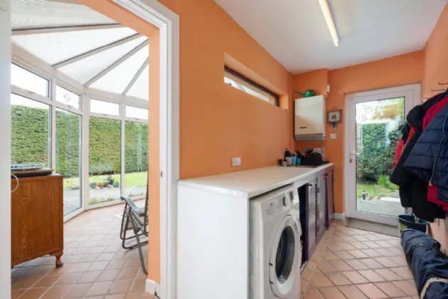 Photo of 44 Dorney Court, Shankill, Dublin 18, D18 W9X9