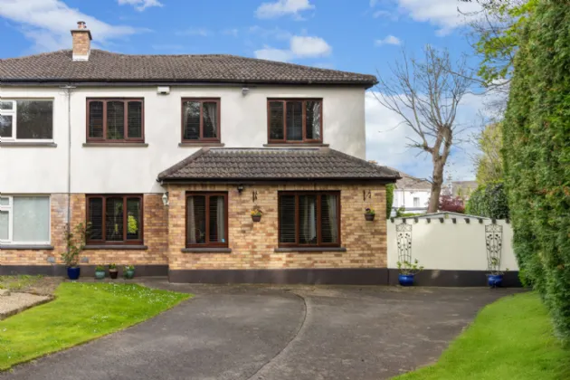 Photo of 44 Dorney Court, Shankill, Dublin 18, D18 W9X9