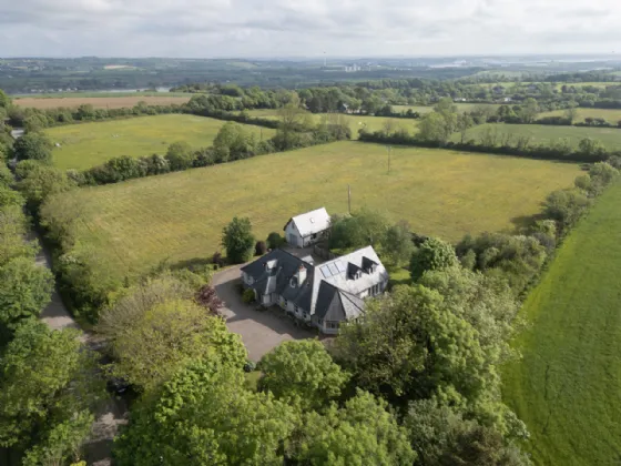 Photo of Broncemer, Frenchfurze, Carrigaline, Co.Cork, P43D510