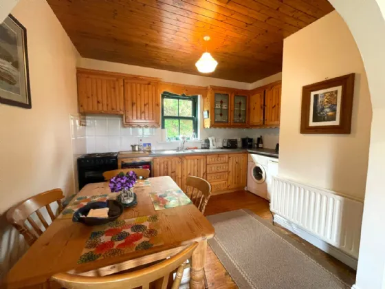 Photo of Durless, Kilsallagh, Westport, Co. Mayo, F28FW02