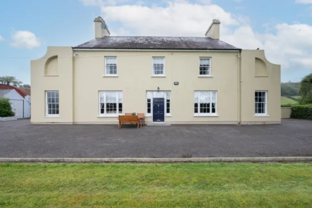 Photo of Lakemount House & Farm, Murragh, Enniskeane, Co Cork, P47 AE94