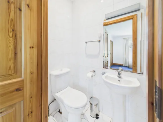 Photo of Rockmount House, Kilrush Road, Ennis, Co. Clare, V95 R81V