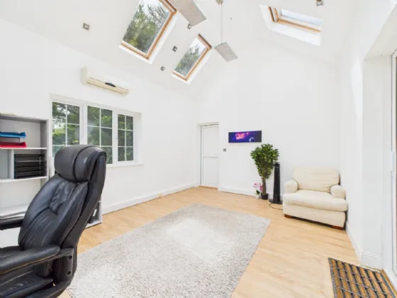 Photo of Rockmount House, Kilrush Road, Ennis, Co. Clare, V95 R81V