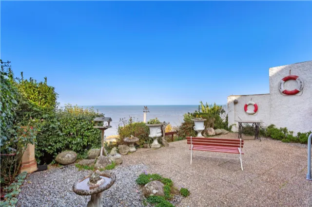 Photo of 18 Maretimo Gardens  East, Blackrock, Co. Dublin, A94 A6K6