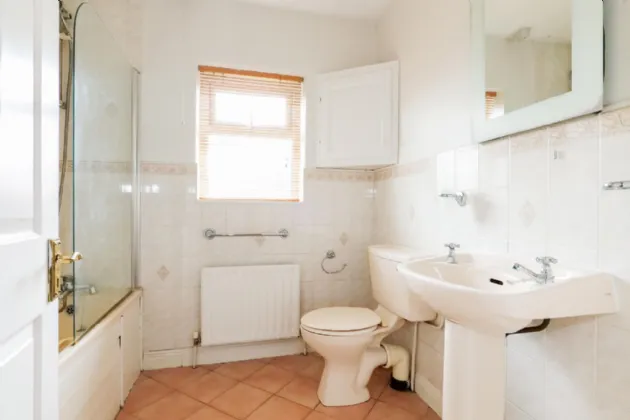 Photo of 18 Hawthorn Place, Clybaun Road, Knocknacarra, Galway, H91 XD1K