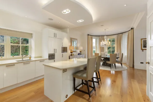 Photo of Apt 4, Simmonscourt Castle, Simmonscourt Road, Ballsbridge, Dublin 4, D04 H2W8