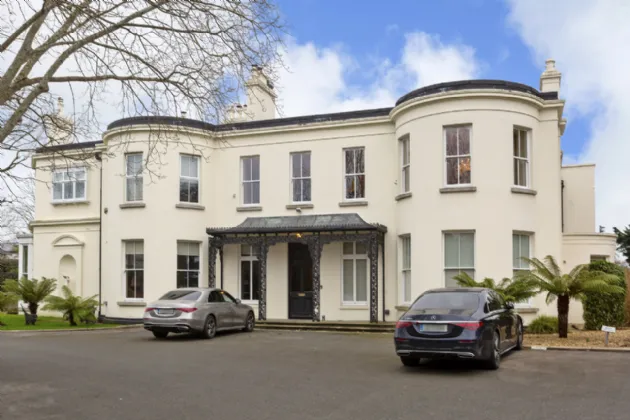 Photo of Apt 4, Simmonscourt Castle, Simmonscourt Road, Ballsbridge, Dublin 4, D04 H2W8