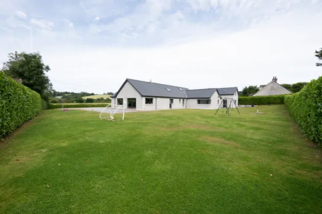 Photo of Abbey Road, Garryhesta, Ovens, Co Cork, P31D822