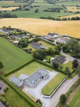 Photo of Abbey Road, Garryhesta, Ovens, Co Cork, P31D822