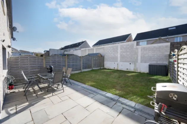 Photo of 15 The Ferns, Classes Lake, Ovens, P31PF76