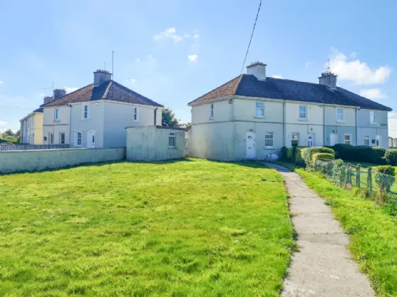 Photo of 7 St. Ita Terrace, Castlemeadows, Thurles, Co. Tipperary, E41 V9F3