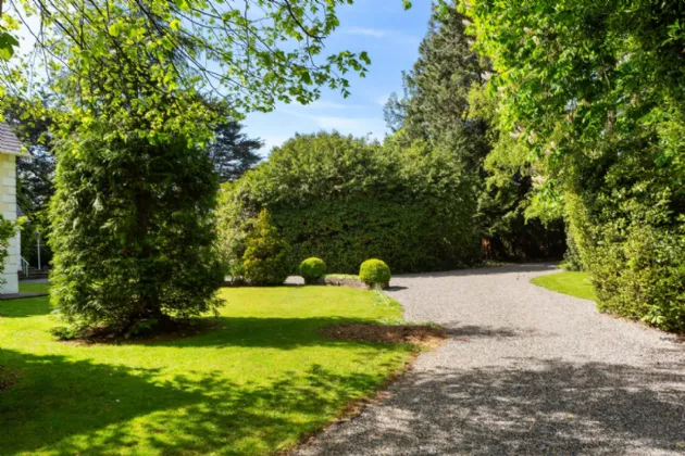 Photo of Trentham, Leopardstown Road, Foxrock, Dublin 18, D18 V2T6