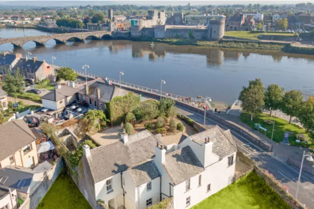 Photo of Jackson's Turret, Clancy Strand, Limerick