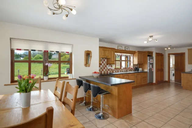 Photo of Drummoney, Virginia, Co.Cavan, A82 PX27