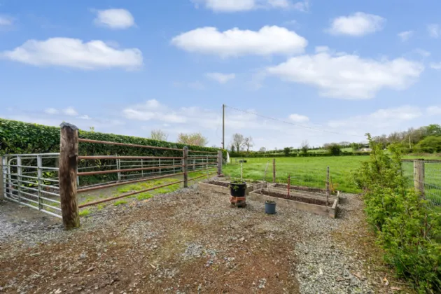 Photo of Drummoney, Virginia, Co.Cavan, A82 PX27