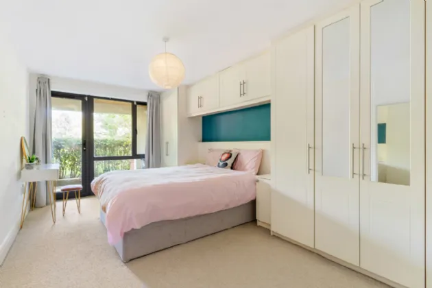 Photo of 4 Le Hunt House, Cabinteely, Dublin 18, D18 EE62