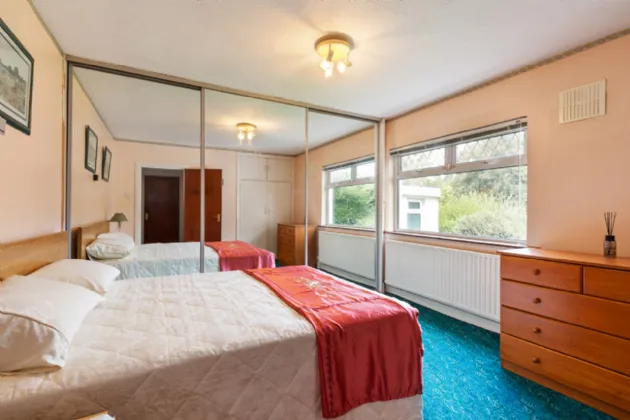 Photo of 6 Joyce Avenue, Foxrock, Dublin 18, D18 K3V7