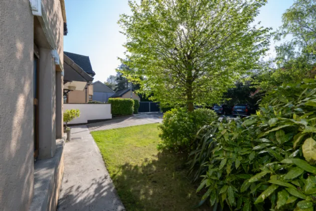 Photo of 2 Monfield, Garryduff, Rochestown, Cork, T12 D5YP