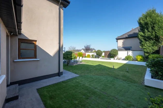 Photo of 2 Monfield, Garryduff, Rochestown, Cork, T12 D5YP