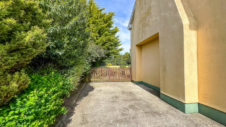Photo of Tower Hill, Fairgreen, Ballyragget, Co Kilkenny, R95 X3D4