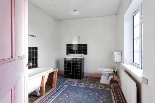 Photo of Carlow Gate, Castledermot, Co. Kildare, R14 E103