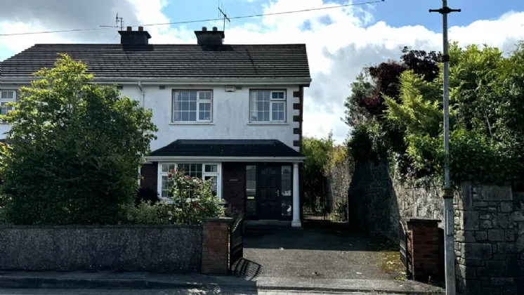 Photo of 4 William St, Cashel, Co Tipperary, E25KC82