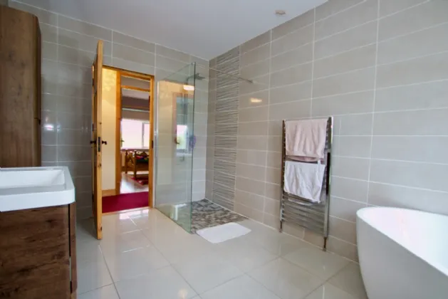 Photo of Kilkenny West, Glasson, Athlone, Co Westmeath, N37 DN25