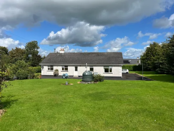 Photo of Kilkenny West, Glasson, Athlone, Co Westmeath, N37 DN25