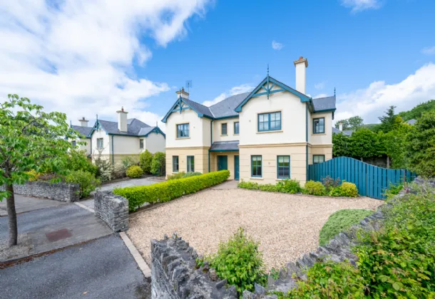 Photo of 11 Oakwood Manor, Kenmare, Co. Kerry, V93 T183