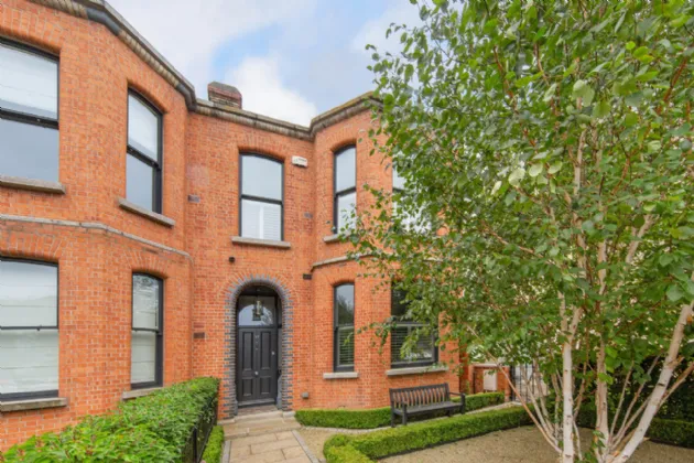 Photo of 17 Harcourt Terrace, Dublin 2, D02 AD70