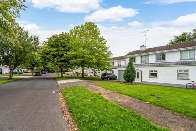 Photo of 7 Beechmount Avenue, Navan, Co Meath, C15 K6P4