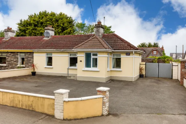 Photo of 4 Baskin Cottages, Baskin Lane, Kinsealy, Co Dublin, K67 AK88