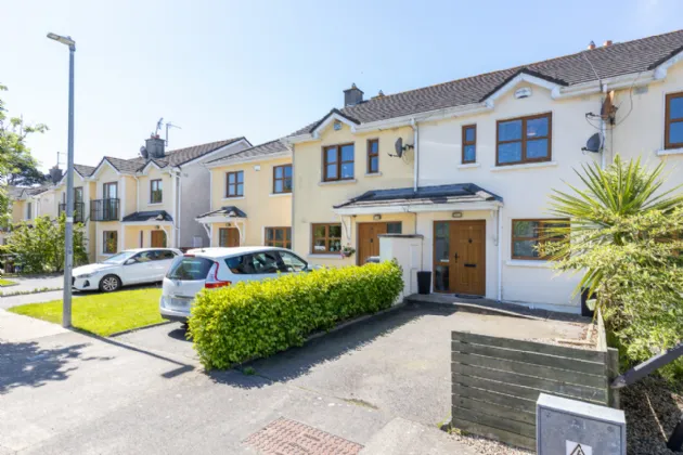 Photo of 25 Meadow Gate, Gorey, Co Wexford, Y25P0A2