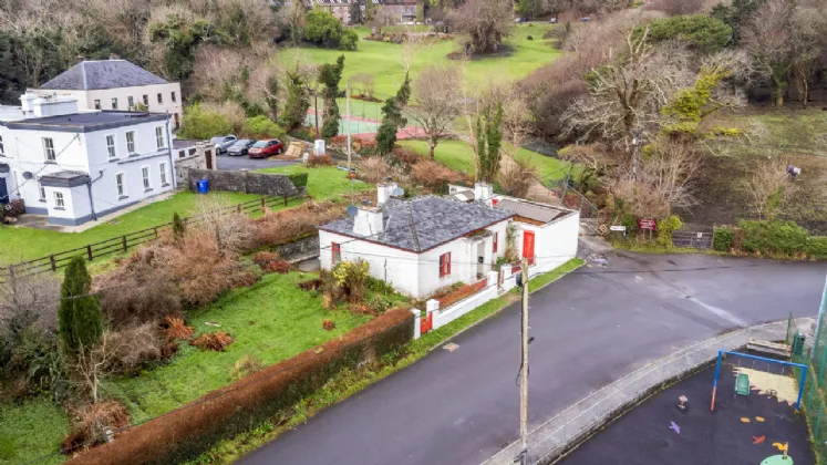 Photo of Quay Cottage, Beach Road, Clifden, Co.Galway, H71 X066