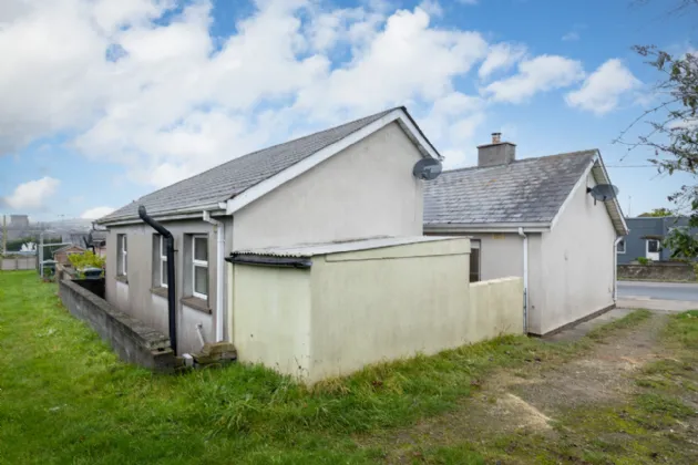 Photo of 8 Clonattin Road, Gorey, Co. Wexford, Y25 X974