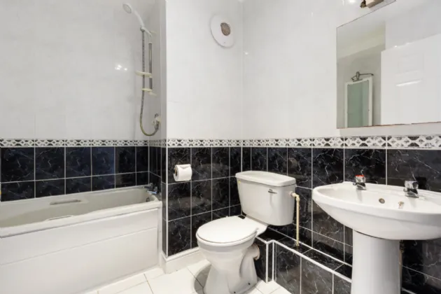 Photo of 18 Sorrento Court, Sorrento Road, Dalkey, Co. Dublin, A96 FP58